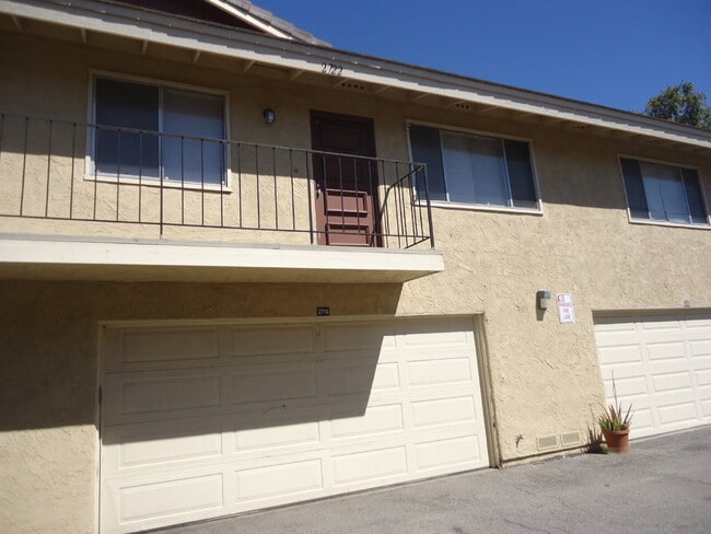 Building Photo - "Discover Coastal Living: Spacious 3-Bed, ... Rental