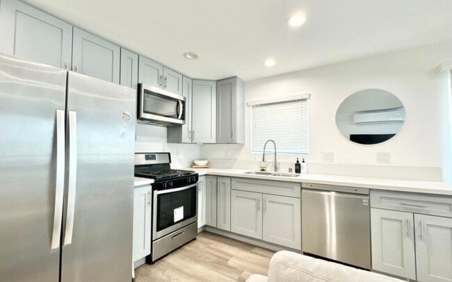 Photo - 1875 W 20th St Unit # 1877 1/2