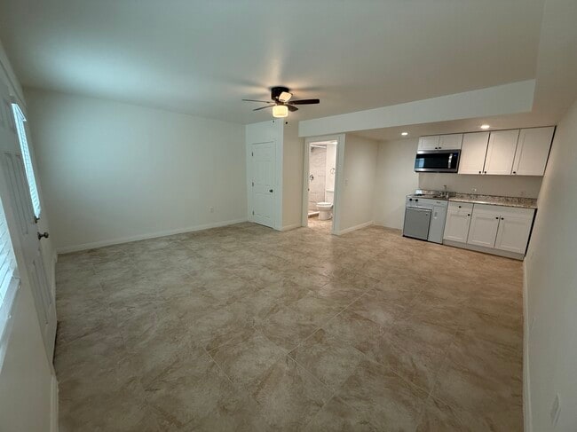 Photo - 7921 Palin Cir