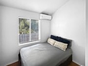 Photo - 1019 33rd St