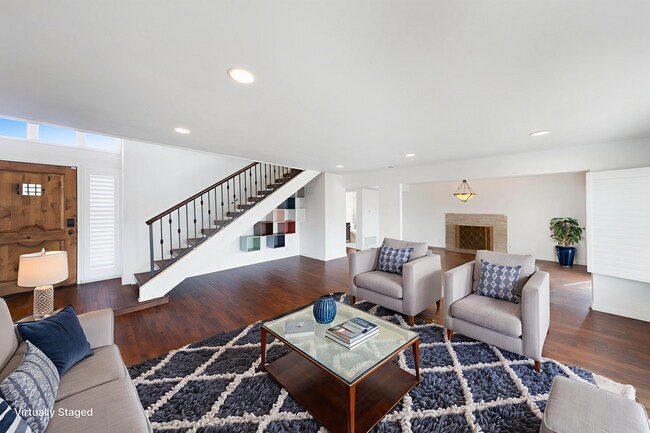 Photo - Gorgeous Cul-De-Sac Huntington Beach Home — Biking Distance to the Beach!