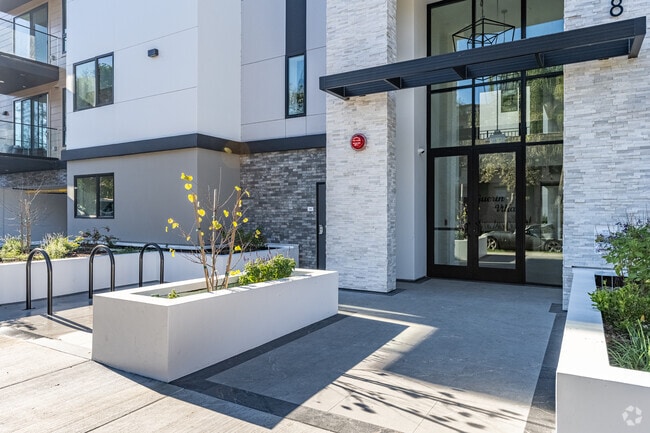 Entrance - Guerin Villas