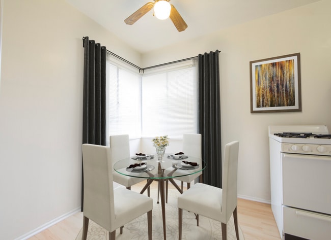 Photo - 669 Levering Ave