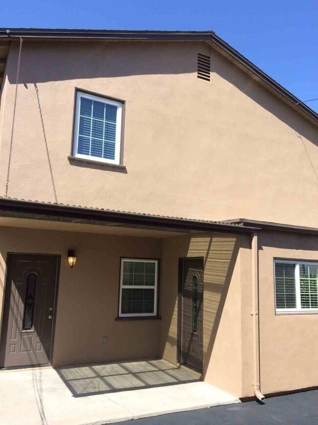 Photo - 71 Suffolk Ave Unit 71 1/2 A