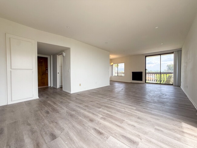 Photo - Wellworth Towers Apartments