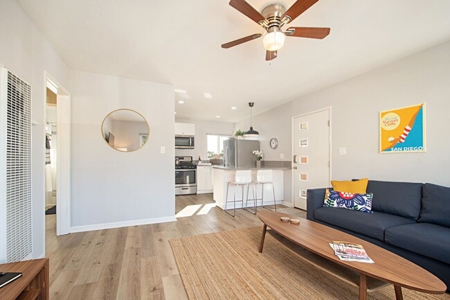 Photo - Beautiful 2 beds 1 bath apartment in Point...