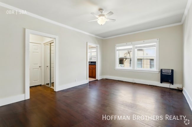 Building Photo - 323 W 4th St Unit 208 Rental