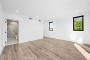 Photo - 14523 Weddington St Townhome
