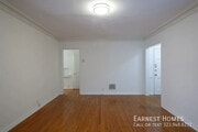 Photo - 127 N Doheny Dr Unit 4