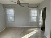 Photo - 6835 Newell St