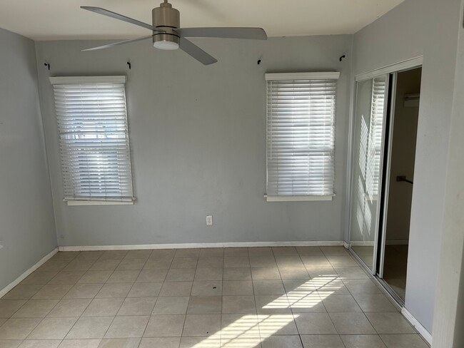 Photo - 6835 Newell St