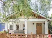 Photo - 825 Superba Ave House
