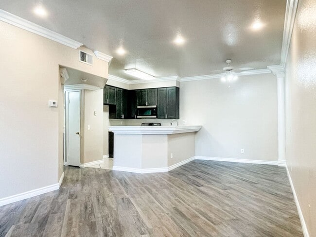 Photo - Alcantara Home Apts