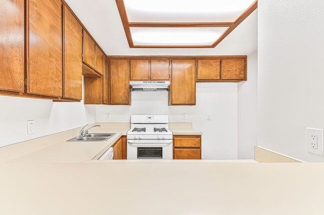 Photo - 1075 Loma Ave Unit 102