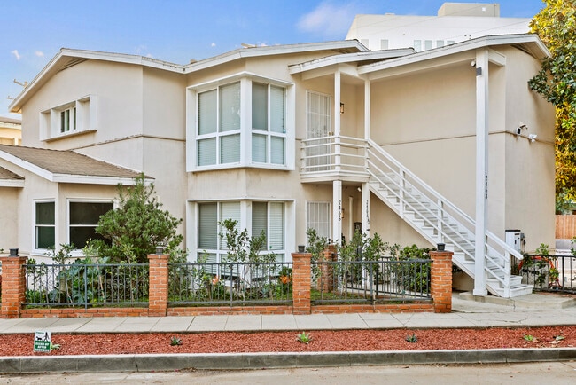 Building Photo - 2463 Federal Ave Unit 2463