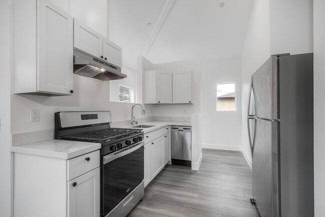 Building Photo - 188 Gosnell Way Unit 188 Gosnell Way # 1