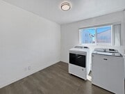 Photo - Bright & Modern 2B/1BA Upstairs Apartment Unit in th...