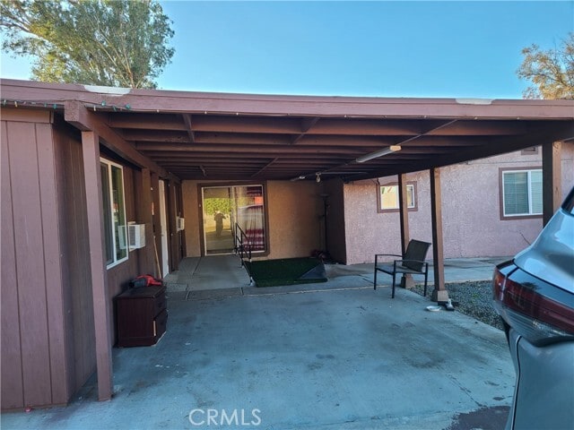 Photo - 11685 Holmes Ave