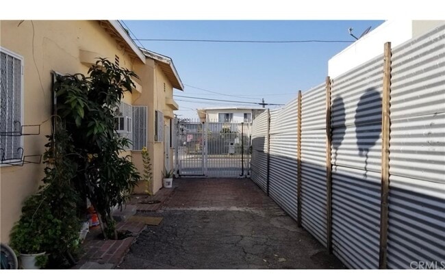 Photo - 8710 Avalon Blvd Unit 1