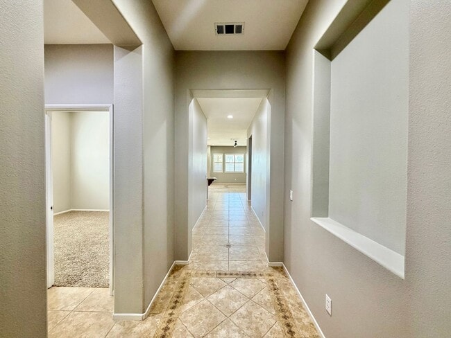 Photo - 3 bedroom SINGLE STORY home in Winchester on HUGE corner lot