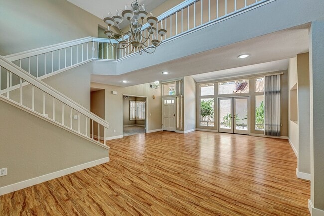 Photo - Beautiful Large 4 Bedrooms, 3 Baths in Bernardo Heights