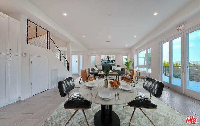 Photo - 2608 Corralitas Dr