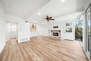 Photo - 685 Seaview St House