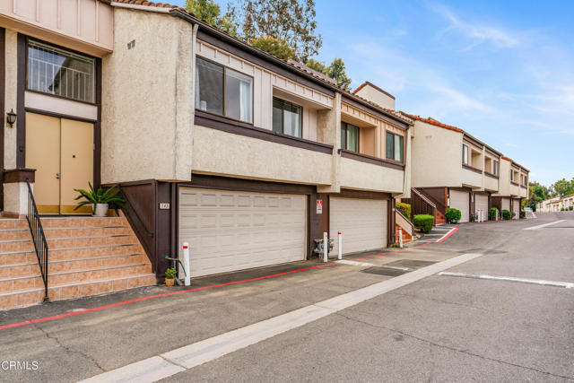 Photo - 742 S Garfield Ave Townhome