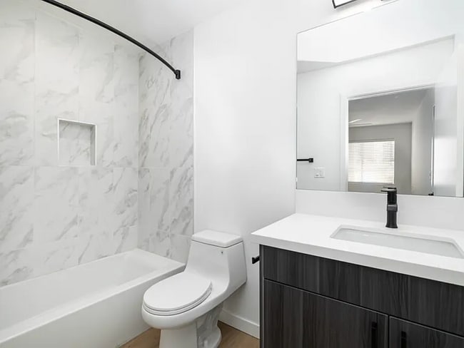 Photo - 611 Occidental Blvd Unit 3