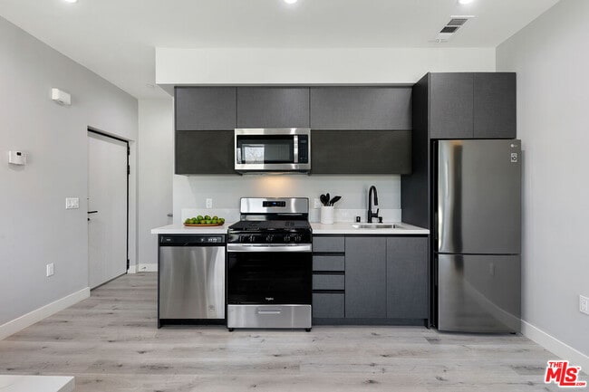 Photo - 15106 Roxford St Unit 13627