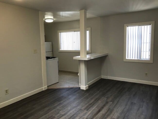 Photo - Mission Beach 1Bed 1 Bath steps from the water! Unit 731