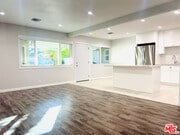 Photo - 624 N Toluca Park Dr Unit E