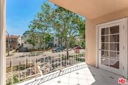Photo - 423 Rexford Dr Unit 101