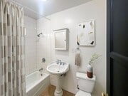 Photo - 210 Loma Ave Unit C