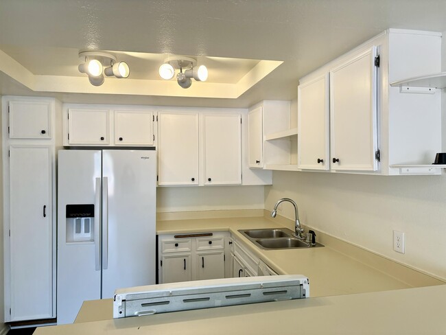 Photo - 9885 Caspi Gardens Dr