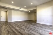Photo - 5030 Rosewood Ave Condo Unit 404