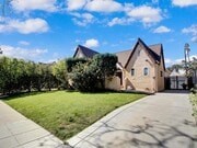 Photo - 203 S Stanley Dr