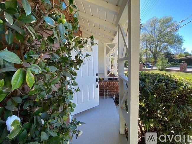 Photo - 5128 Fulton Ave