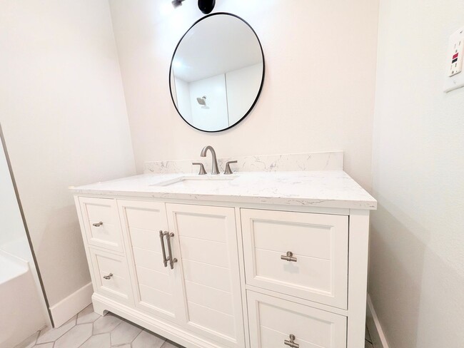 Photo - 402 13th St Unit B