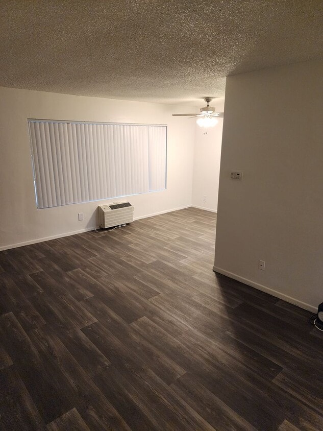 Floor Plan - "Oak" Downstairs