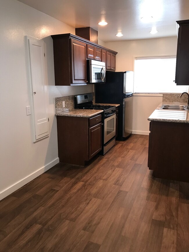 Photo - Woodruff Apartments