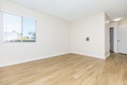 Photo - Valley Breeze Apartments