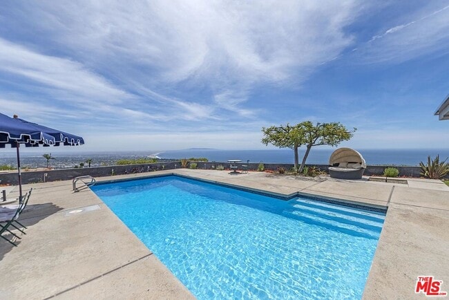 Photo - 16722 Charmel Ln