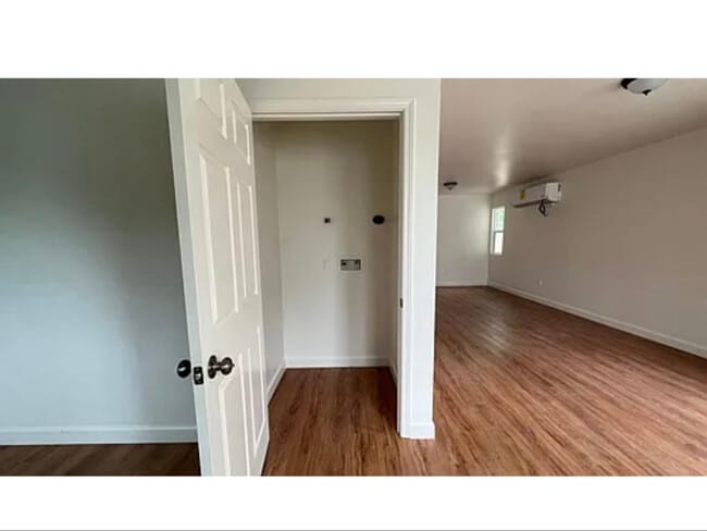 Photo - 6827 San Luis St