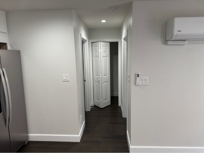 Photo - 900 Stern Ln