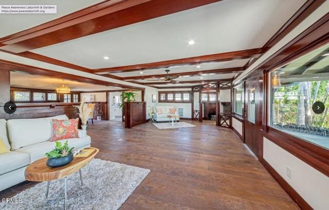 Photo - 5357 S Victoria Ave