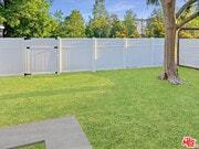 Photo - 15227 Valleyheart Dr House