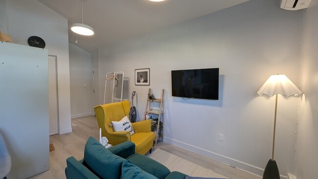 Photo - 18726 Van Ness Ave