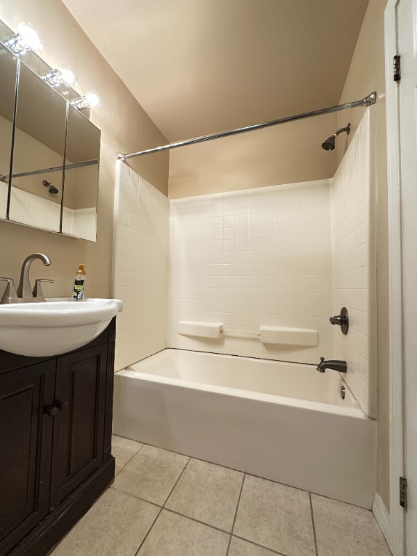 Photo - 5404 Balboa Arms Dr Unit 354