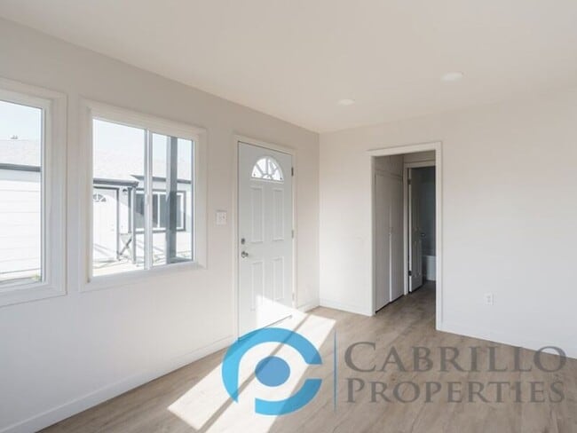 Photo - 138 5th Avenue Unit B